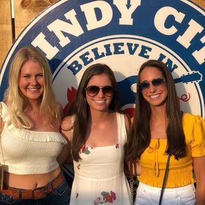 Meet your Posher, Margo